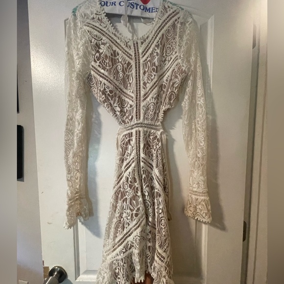 White Lace Backless For Love and Lemons Dress - Picture 7 of 11